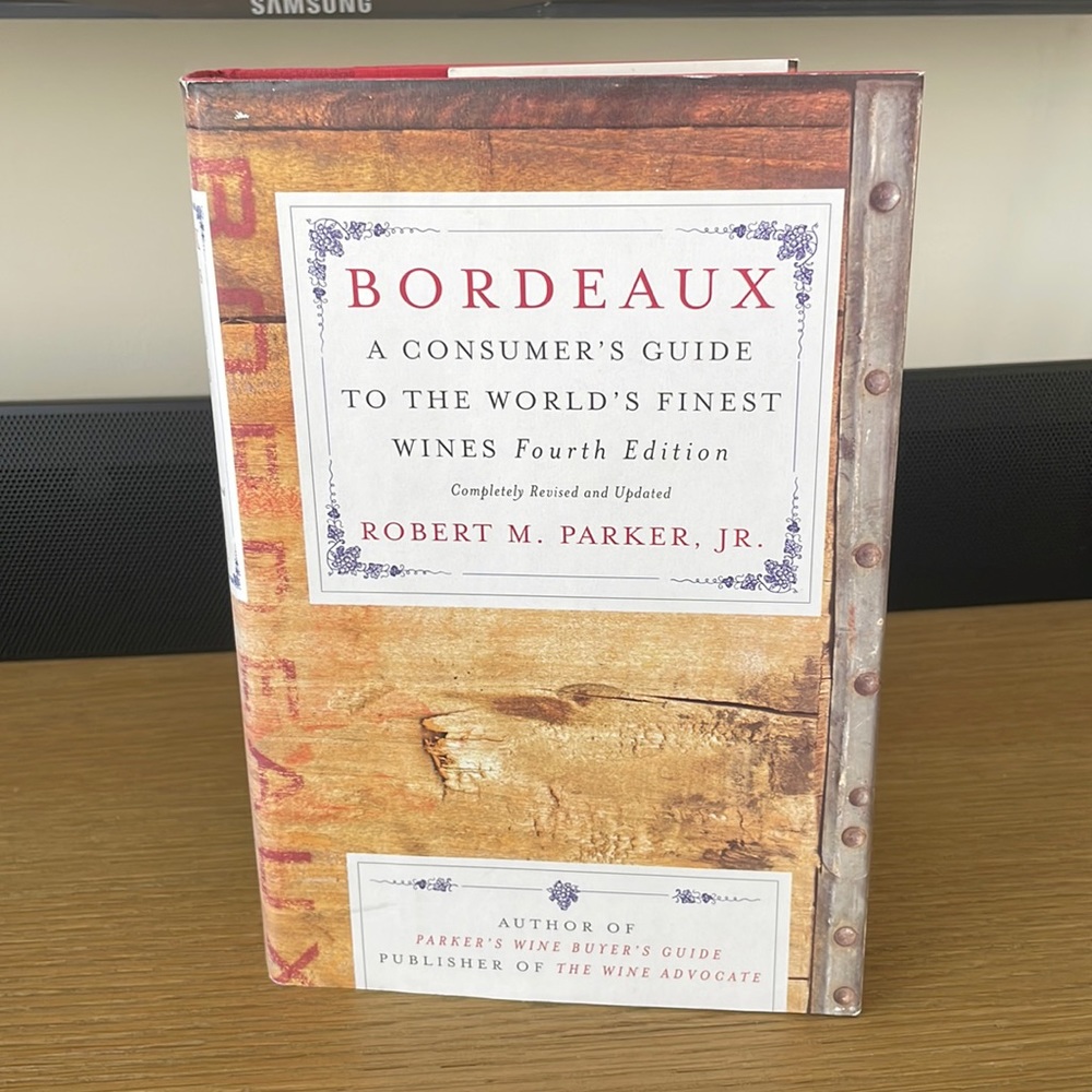 Wine book (Bordeaux) like new